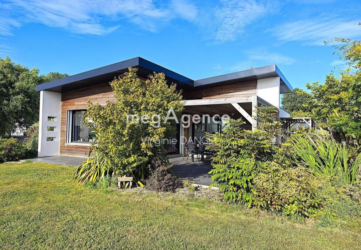 Villa a Montertelot, Morbihan, Montertelot - € 1.401/mes | Ref: 205915 - foto 1
