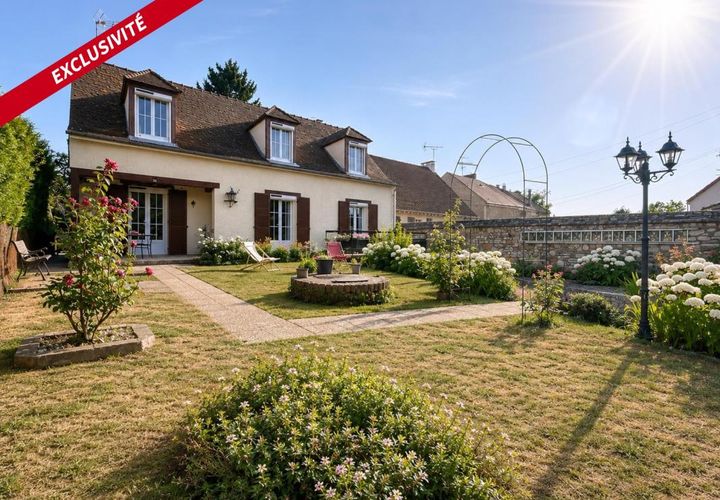 Villa a Maincy, Seine-et-Marne, Maincy - € 300.000 | Ref: 205791 - foto 1