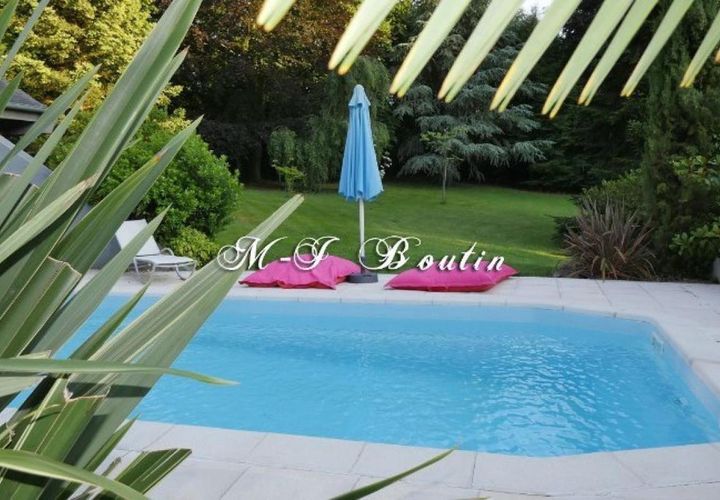 Villa a Lisieux, Calvados, Lisieux - € 830.000 | Ref: 200344 - foto 1