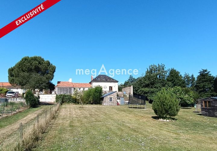 Landejendom i Les Achards, Vendee, Les Achards - € 360.000 | Ref: 205607 - foto 1