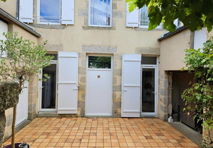 Byhus i Alencon, Orne, Alencon - € 257.000 | Ref: 205128 - foto 1
