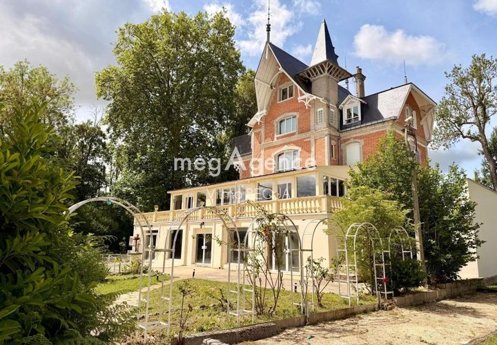 Villa a Villeperrot, Yonne, Villeperrot - € 1.210.000 | Ref: 205189 - foto 1