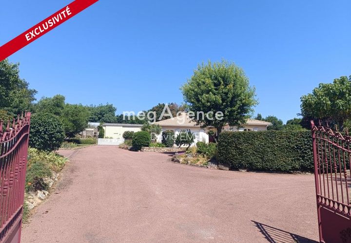 Villa en Aizenay, Vendee, Aizenay - € 438.000 | Ref: 205457 - photo 1