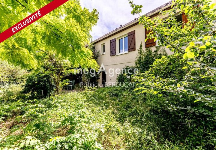 Villa i Villecresnes, Val-de-Marne, Villecresnes - € 335.000 | Ref: 205072 - foto 1