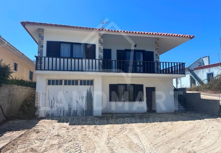 Villa i Turquel, Leiria, Turquel - € 267 500 | Ref: MO1657 - foto 1