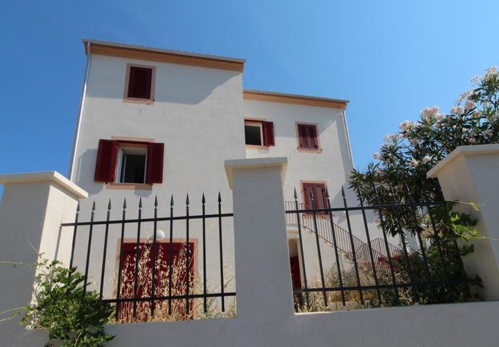 Villa i Afa, Corse-du-Sud, Afa - € 1.697/måned | Ref: 87413 - foto 1