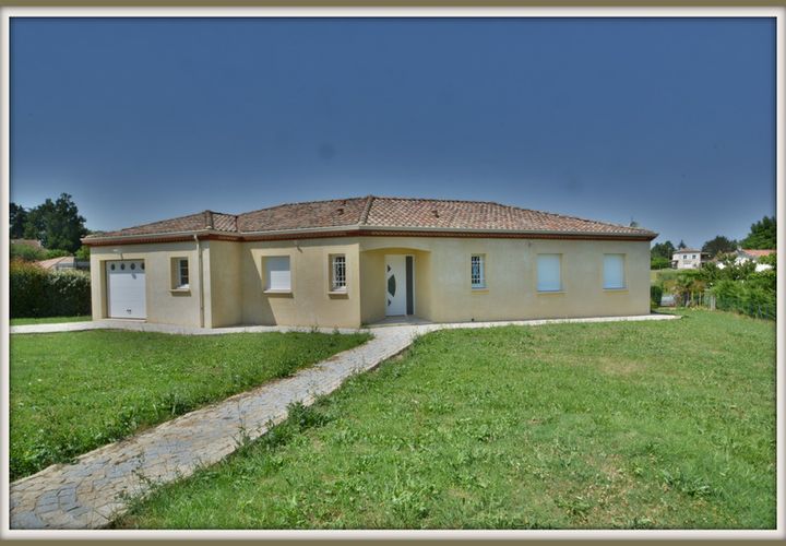 Villa a La Croix-Blanche, Lot-et-Garonne, La Croix-Blanche - € 335.000 | Ref: 340934544352 - foto 1