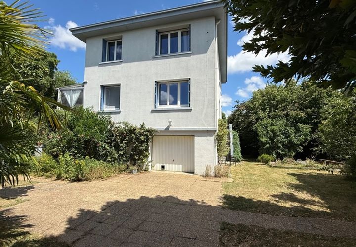 Villa a Tarbes, Hautes-Pyrenees, Tarbes - € 254.400 | Ref: 340934041623 - foto 1
