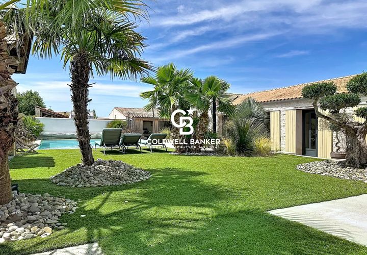 Villa a Croix-Chapeau, Charente-Maritime, Croix-Chapeau - € 560.000 | Ref: 0044KF - foto 1