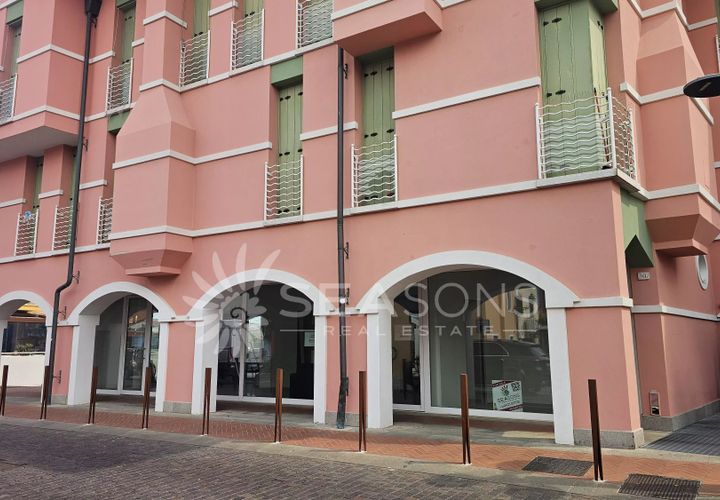 L'establiment comercial a Caorle, Venice, Caorle - € 379.000 | Ref: LDBcom30 - foto 1