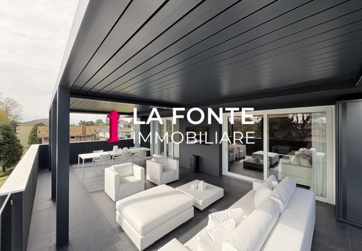 Penthouse i Stra, Venice, Stra - € 580.000 | Ref: AT585 - foto 1