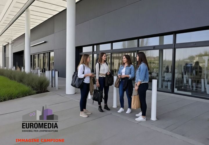 Erhvervsejendom i Caldiero, Verona, Caldiero - € 390.000 | Ref: 1607_KEVIN - foto 1