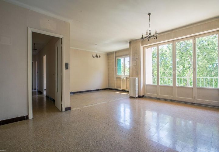 Leilighet i Marseille, Bouches-du-Rhone, Marseille - € 225 000 | Ref: 0A6J-R3J-JMA - foto 1