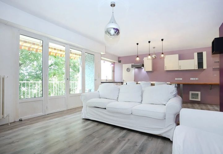 Apartamento en Rennes, Ille-et-Vilaine, Rennes - € 220.000 | Ref: 340933040283 - photo 1