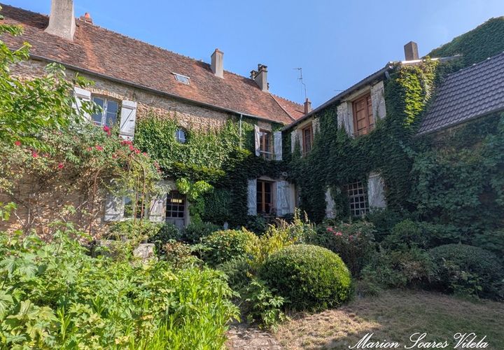 Villa i Chaumes-en-Brie, Seine-et-Marne, Chaumes-en-Brie - € 395.000 | Ref: 340935978122 - foto 1