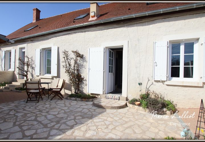 Villa i Briarres-sur-Essonne, Loiret, Briarres-sur-Essonne - € 277.000 | Ref: 340938172280 - foto 1