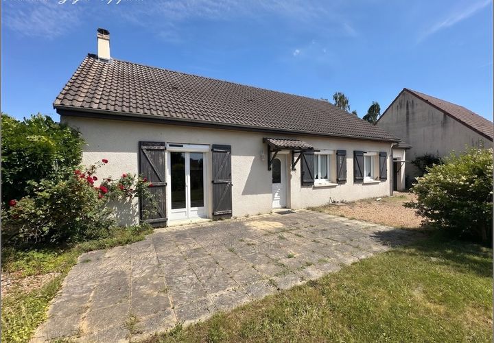 Villa a Courville-sur-Eure, Eure-et-Loir, Courville-sur-Eure - € 179.000 | Ref: 340933468200 - foto 1