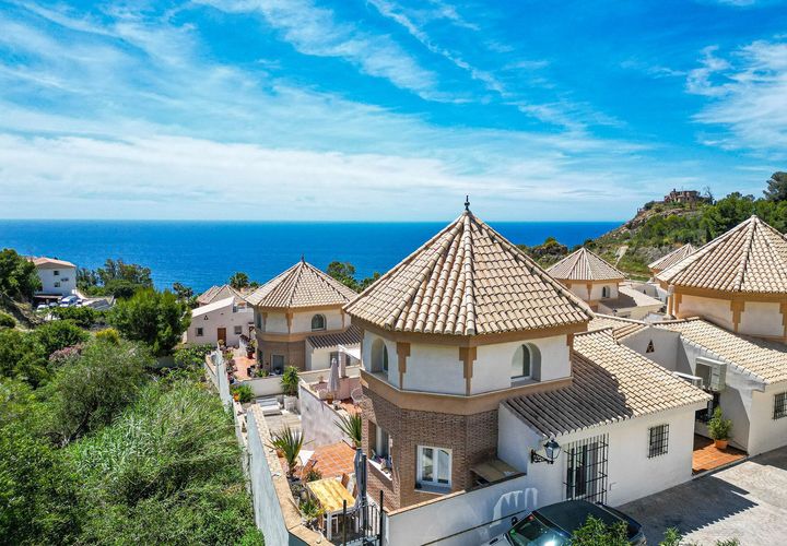 Rækkehus i Salobrena, Granada, Salobrena - € 449.000 | Ref: R5433103 - foto 1