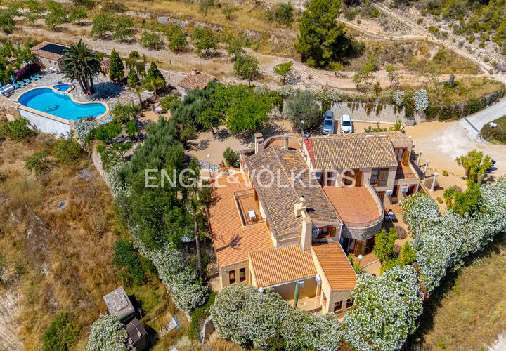 Finca i Relleu, Alicante, Relleu - € 925 000 | Ref: W-04ALNT - foto 1