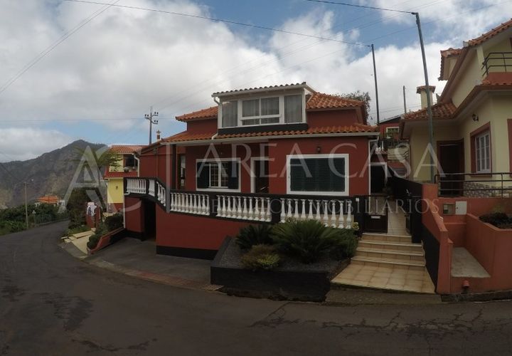 Villa i Santana, Madeira, Santana - € 500.000 | Ref: CAS_83 - foto 1