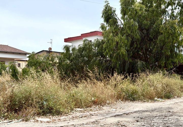 Helårsgrund i Castel Volturno, Caserta, Castel Volturno - € 30.000 | Ref: LT40 - foto 1