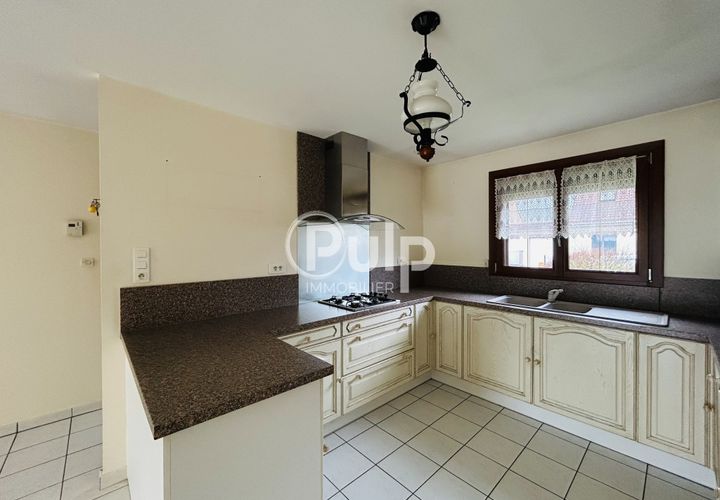 Villa i Oignies, Pas-de-Calais, Oignies - € 233 900 | Ref: car18000 - foto 1