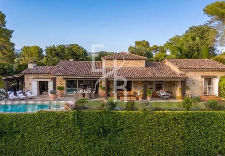 Villa a Biot, Alpes-Maritimes, Biot - € 1.590.000 | Ref: 87157350 - foto 1