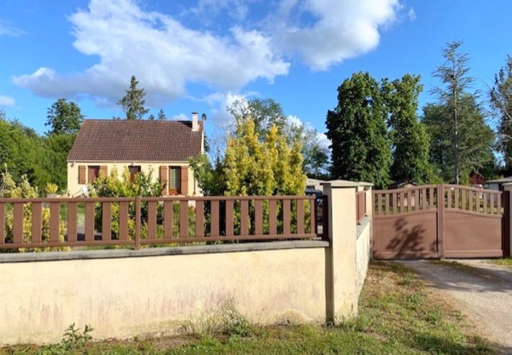 Villa a Les Granges de Vevre, Yonne, Les Granges de Vevre - € 169.000 | Ref: 830033195283 - foto 1