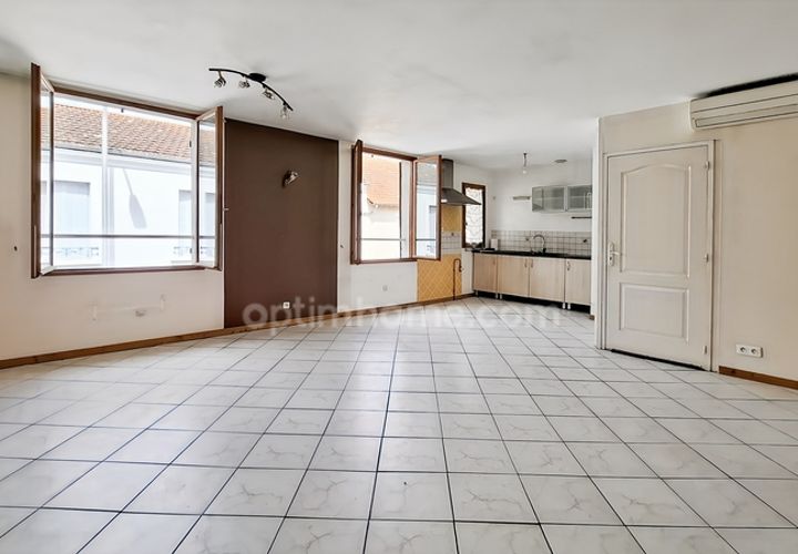 Villa em Vichy, Allier, Vichy - € 129.000 | Ref: 830035551204 - foto 1