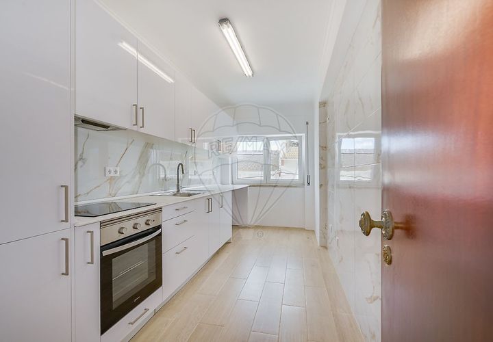 Wohnung in Almada, Setubal, Almada - € 330.000 | Ref: 120612354-77 - Foto 1