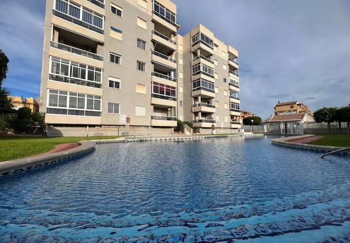 Lejlighed i Torrevieja, Alicante, Torrevieja - € 195.999 | Ref: MLSC908475 - foto 1