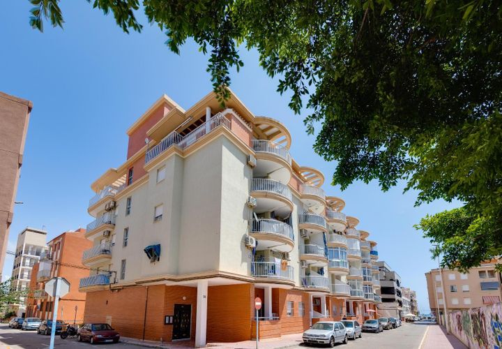 Leilighet i Torrevieja, Alicante, Torrevieja - € 99 969 | Ref: MLSC6548058 - foto 1
