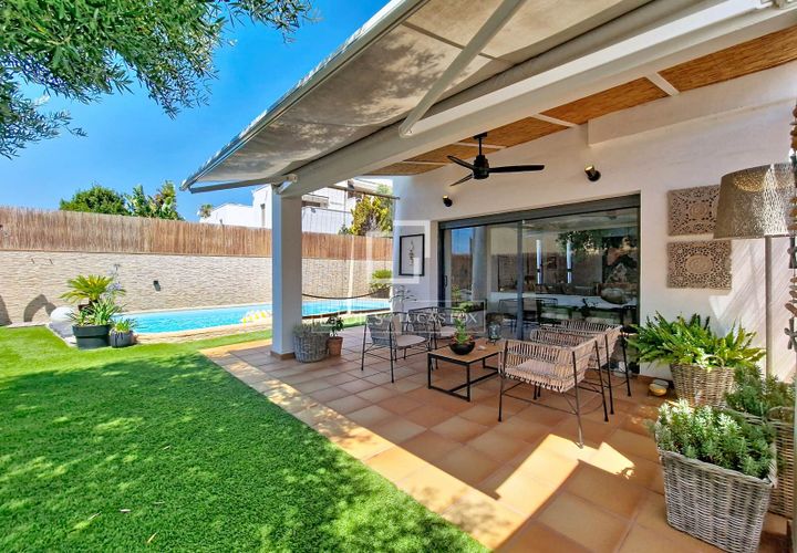 Villa en Calafell, Tarragona, Calafell - € 580.000 | Ref: VIL70773 - photo 1