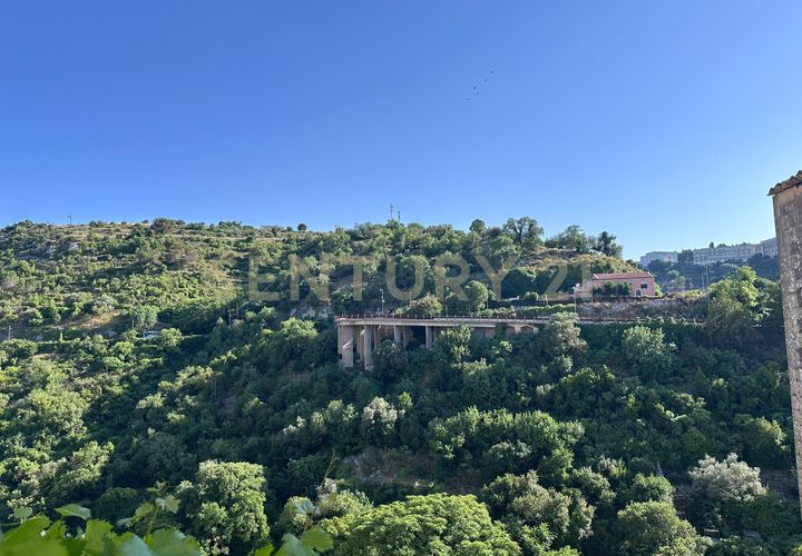 Villa em Ragusa, Ragusa, Ragusa - € 34.000 | Ref: 024-025-004 - foto 1