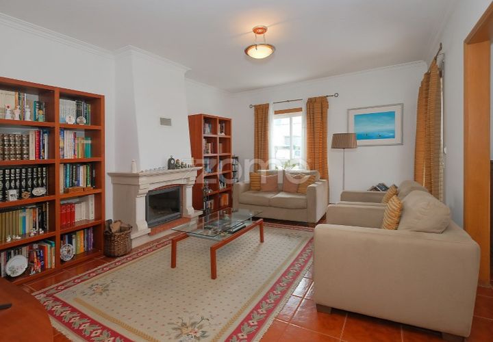 Lejlighed i Alcabideche, Lisbon, Alcabideche - € 475.000 | Ref: ZMPT590526 - foto 1