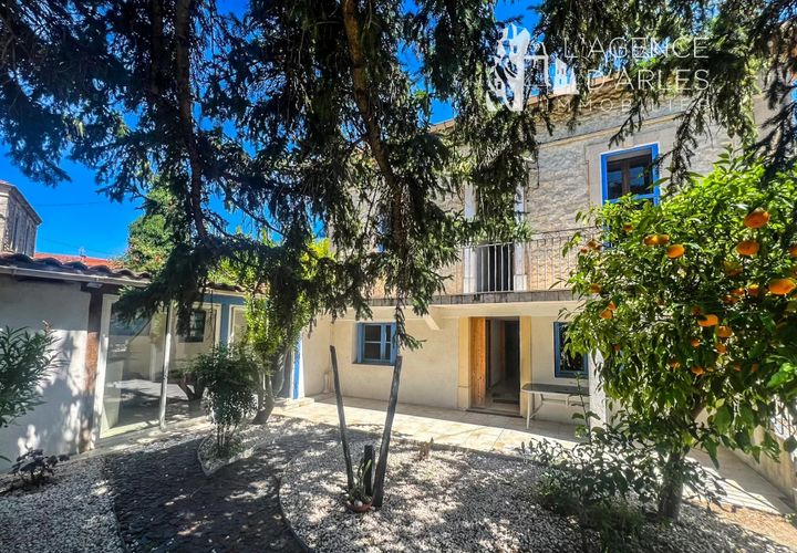 Villa i Arles, Bouches-du-Rhone, Arles - € 540.000 | Ref: EG986 - foto 1