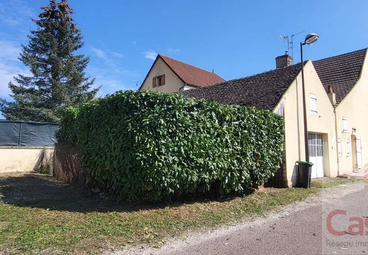 Villa in Bey, Saone-et-Loire, Bey - € 99.000 | Ref: 6900410233 - foto 1