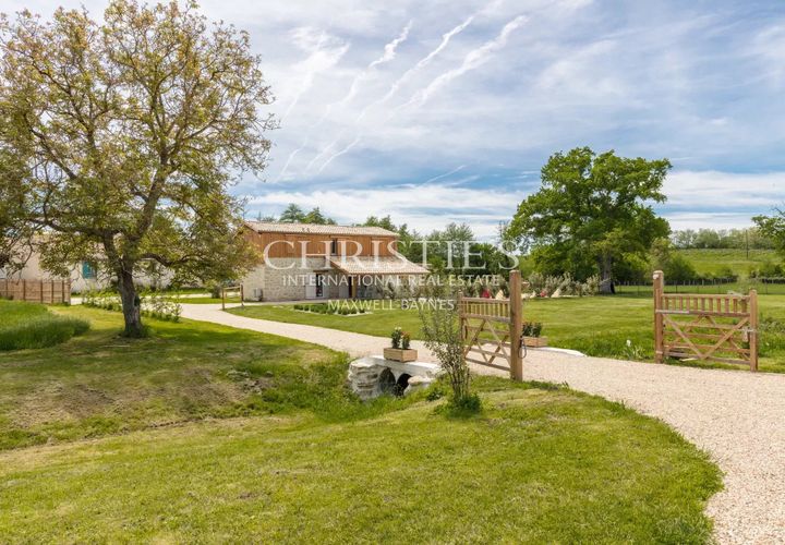 Villa i Sauveterre-de-Guyenne, Gironde, Sauveterre-de-Guyenne - € 535.000 | Ref: JV1152 - foto 1