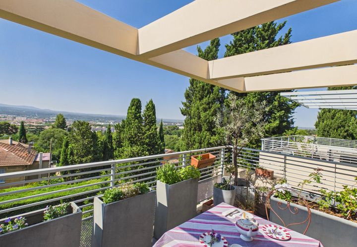 Villa i Aix-en-Provence, Bouches-du-Rhone, Aix-en-Provence - € 890.000 | Ref: BVI86264 - foto 1
