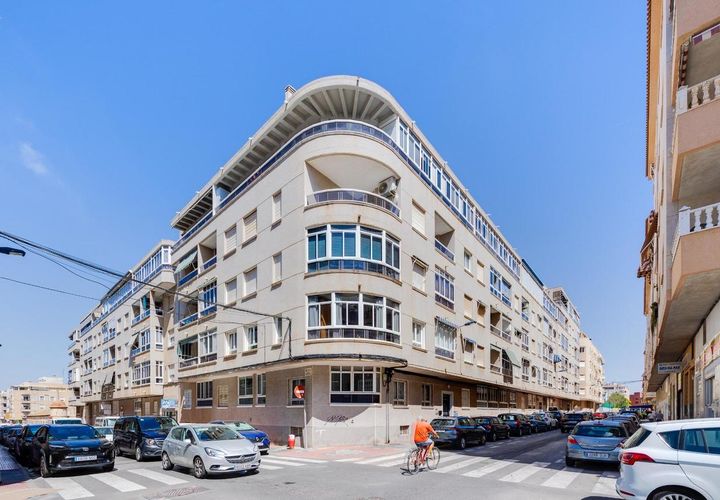 Lejlighed i Torrevieja, Alicante, Torrevieja - € 205.000 | Ref: 786540 - foto 1