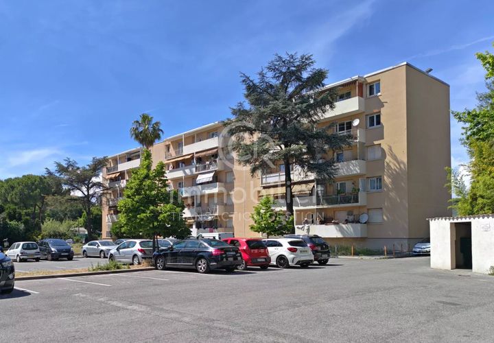 Lejlighed i Cannes-la-Bocca, Alpes-Maritimes, Cannes-la-Bocca - € 99.000 | Ref: 86211221 - foto 1