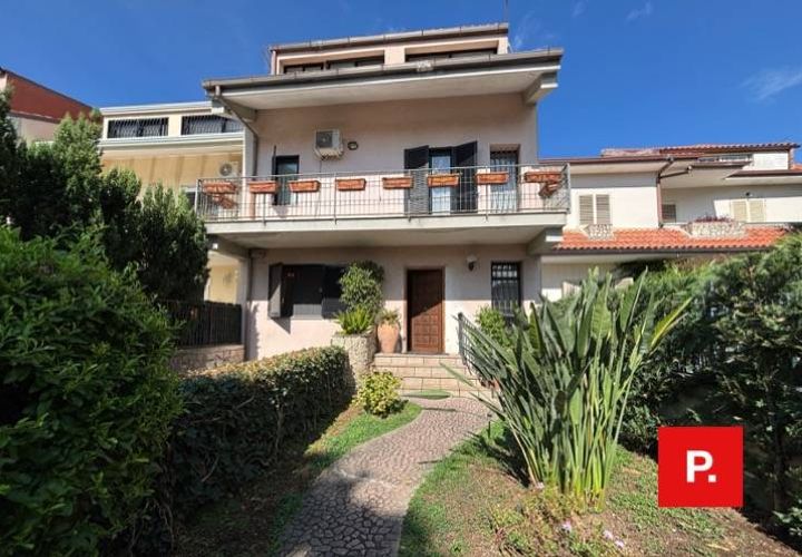 Rækkehus i Caserta, Caserta, Caserta - € 380.000 | Ref: kA9504 - foto 1