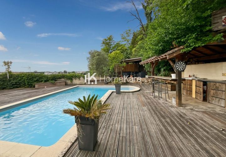 Villa in Cenon, Gironde, Cenon - € 399.000 | Ref: VM7703-14-HOMEKARE-HK - foto 1