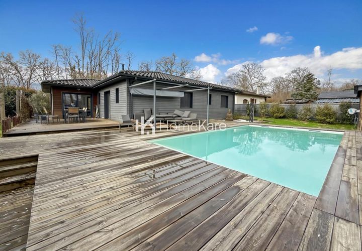 Villa a La Brède, Gironde, La Brède - € 414.000 | Ref: VM6924-92-HOMEKARE-HK - foto 1