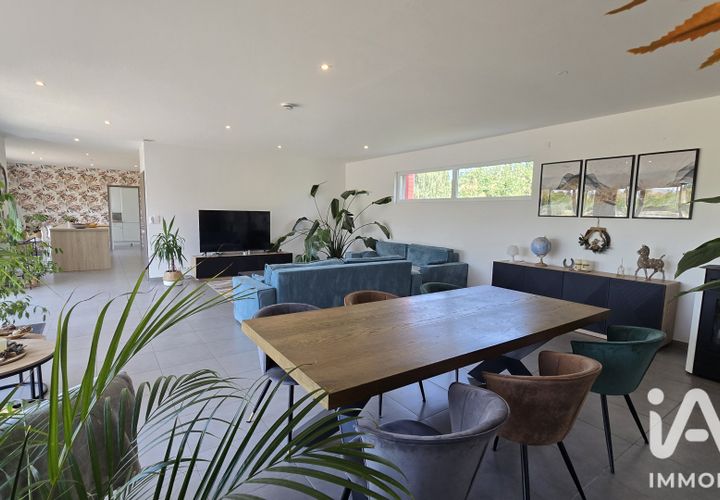 Villa i Bonnétable, Sarthe, Bonnétable - € 354.000 | Ref: 45249 - foto 1