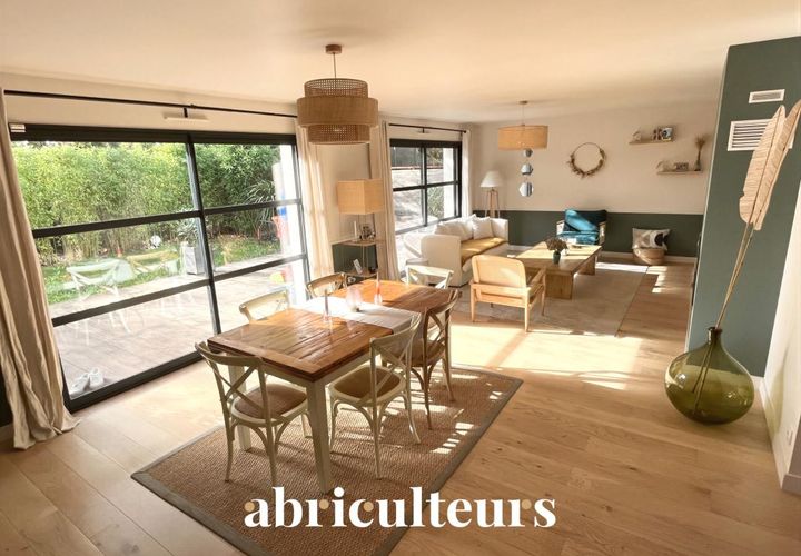 Villa in Sautron, Loire-Atlantique, Sautron - € 479.200 | Ref: BMVM090714344880 - foto 1