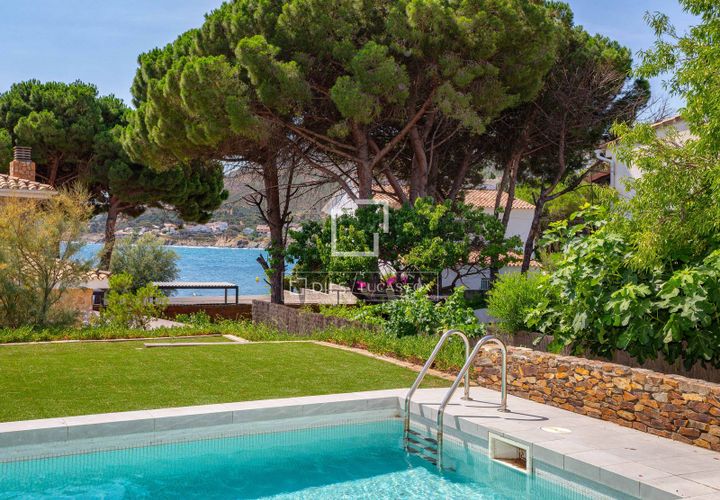 Villa i Llanca, Gerona, Llanca - € 1.375.000 | Ref: CBR62565 - foto 1