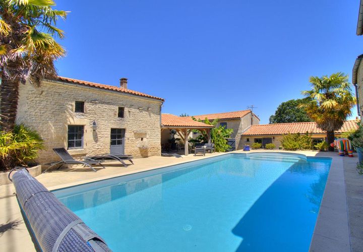 Villa em Sainte-Ouenne, Deux-Sevres, Sainte-Ouenne - € 325.500 | Ref: 458382ALN - foto 1