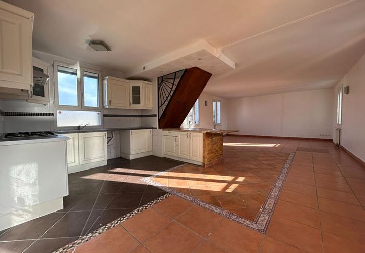 Dupleks i Lisieux, Calvados, Lisieux - € 147 000 | Ref: 442083VAB - foto 1