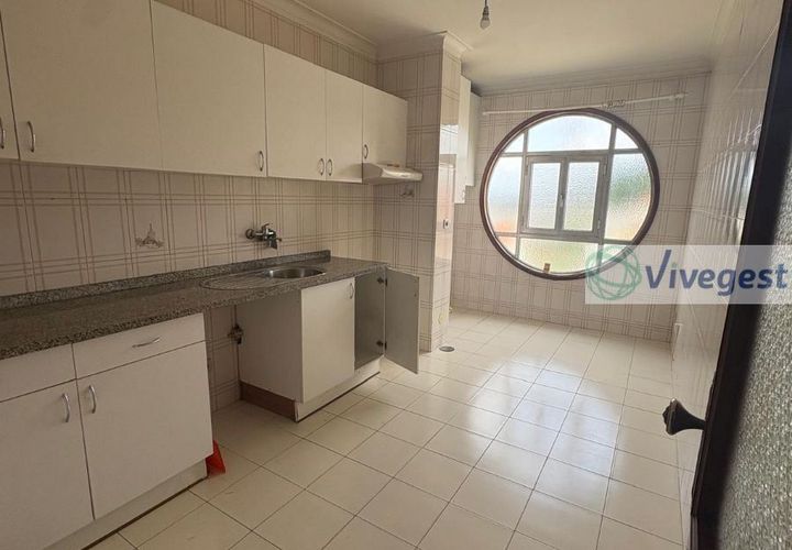 Apartament a Maia, Porto, Maia - € 750/mes | Ref: A/126 - foto 1